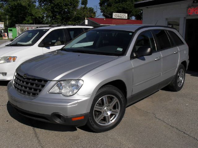 Chrysler Pacifica 2008 photo 2