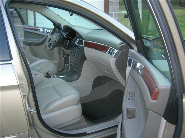 Chrysler Pacifica 2008 photo 3