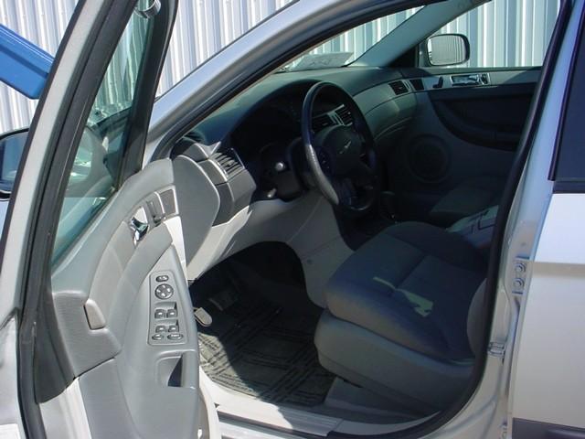 Chrysler Pacifica 2008 photo 1