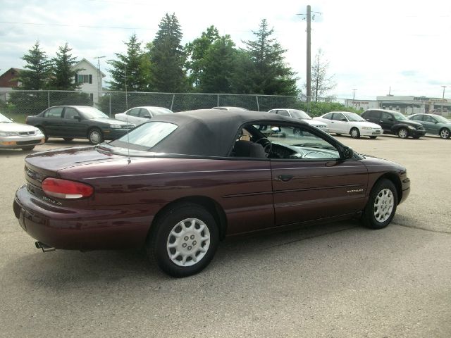 Chrysler Sebring 2000 photo 2