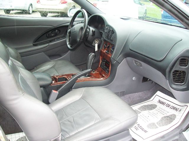 Chrysler Sebring 2000 photo 2