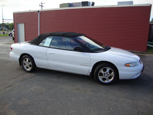 Chrysler Sebring 2000 photo 1