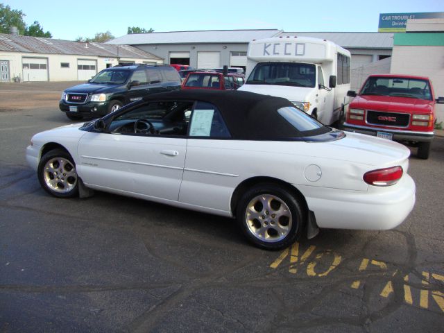 Chrysler Sebring 2000 photo 3