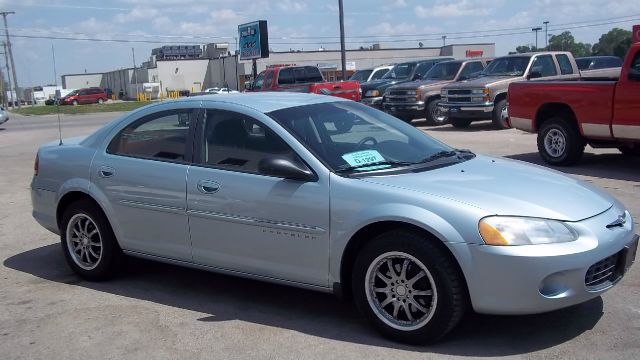 Chrysler Sebring 2001 photo 2