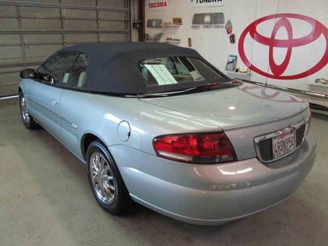 Chrysler Sebring 2001 photo 2