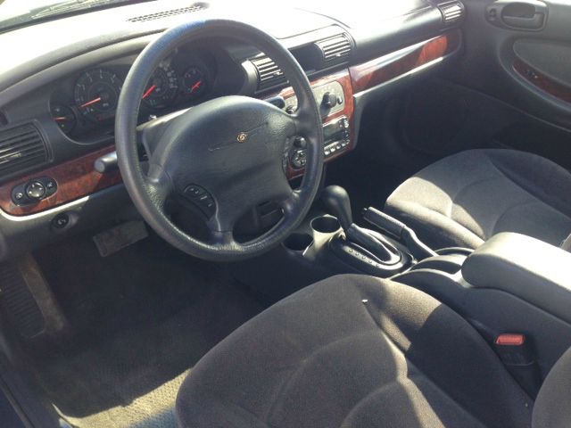 Chrysler Sebring 2001 photo 2