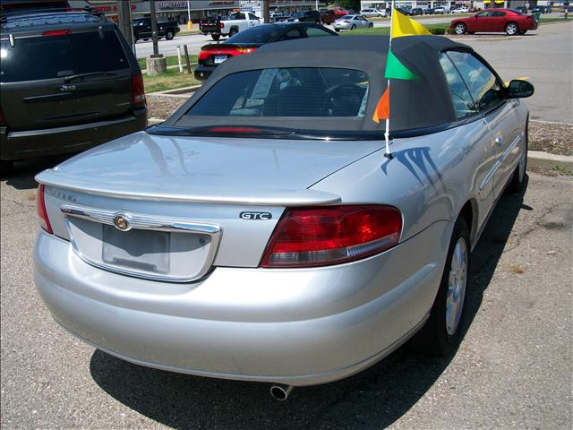 Chrysler Sebring 2002 photo 2