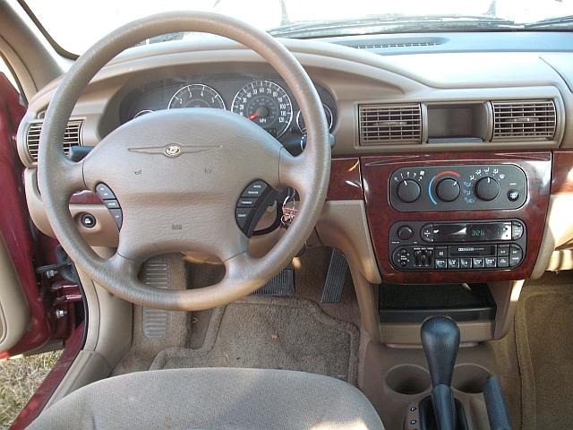 Chrysler Sebring 2002 photo 2