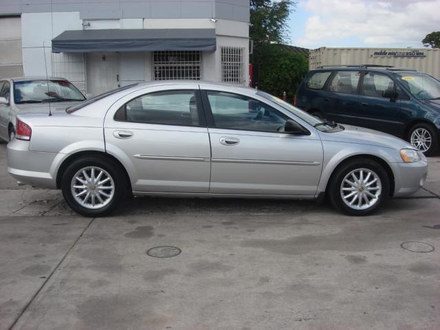 Chrysler Sebring 2002 photo 4