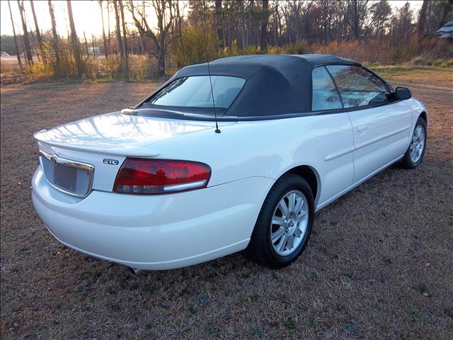 Chrysler Sebring 2002 photo 2