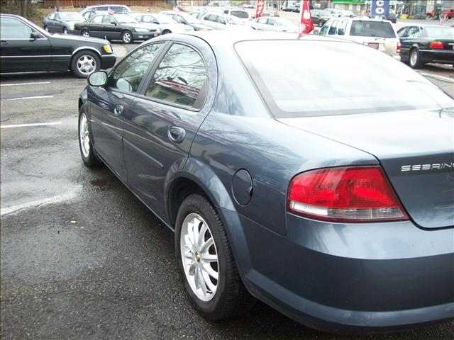 Chrysler Sebring 2002 photo 2