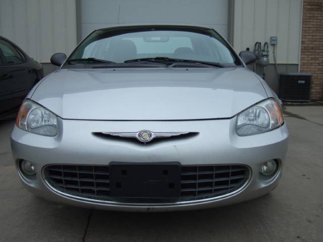 Chrysler Sebring 2002 photo 2