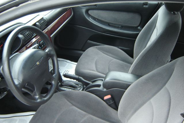 Chrysler Sebring 2002 photo 1