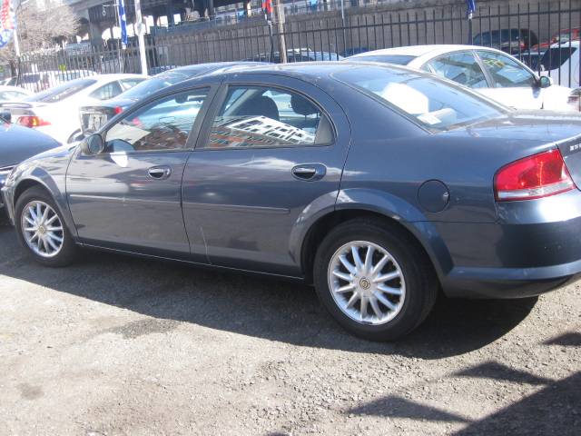 Chrysler Sebring 2002 photo 2