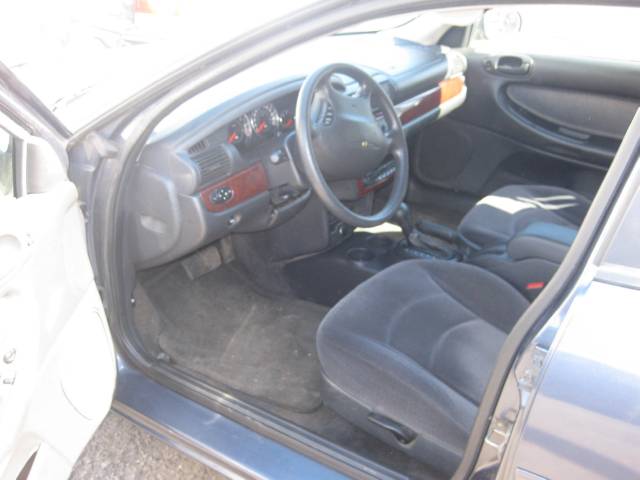 Chrysler Sebring 2002 photo 3