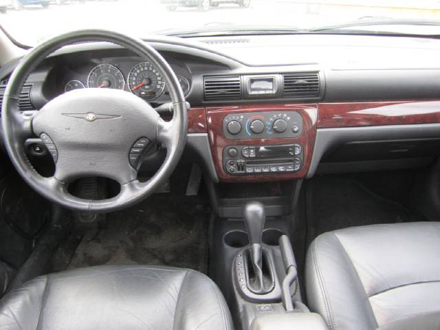 Chrysler Sebring 2002 photo 3