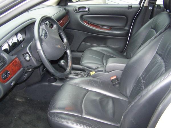 Chrysler Sebring 2002 photo 3