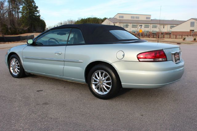 Chrysler Sebring 2002 photo 1