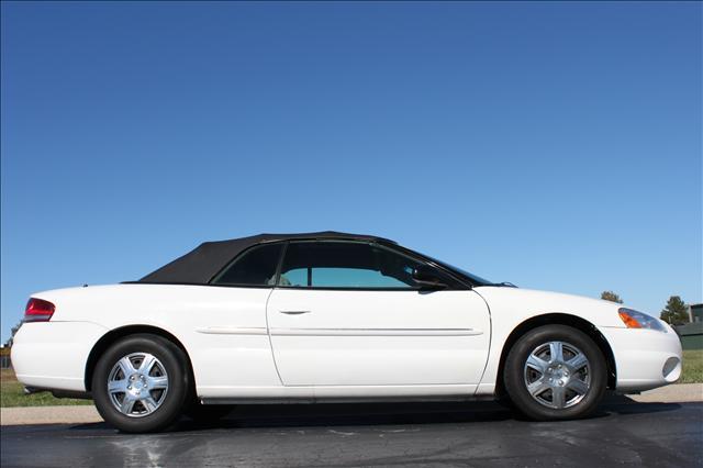 Chrysler Sebring 2002 photo 1