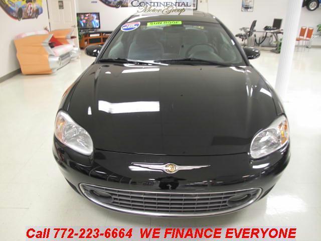 Chrysler Sebring 2002 photo 1