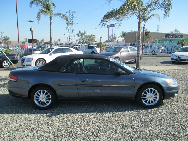 Chrysler Sebring 2002 photo 1