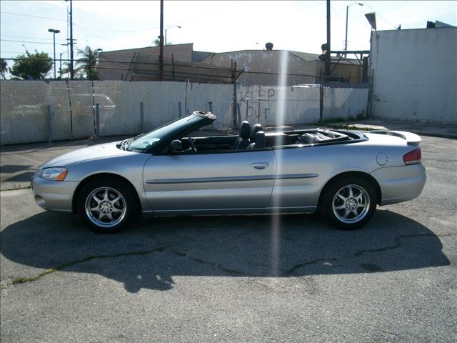 Chrysler Sebring 2002 photo 2