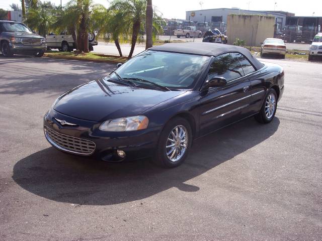 Chrysler Sebring 2002 photo 1