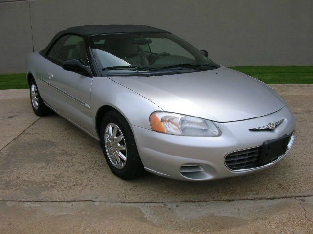 Chrysler Sebring 2002 photo 2