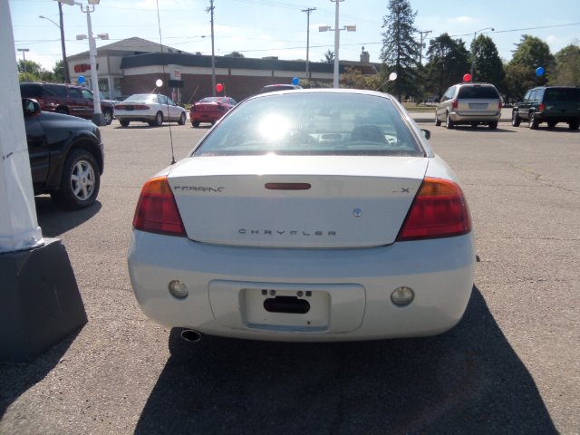 Chrysler Sebring 2002 photo 2