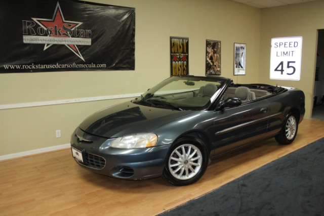 Chrysler Sebring 2002 photo 1