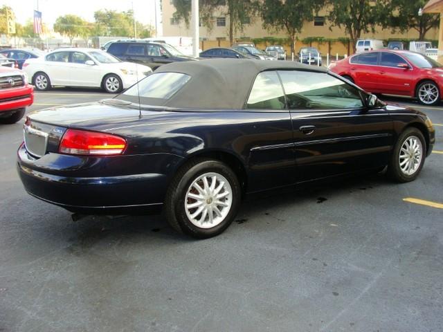 Chrysler Sebring 2003 photo 2