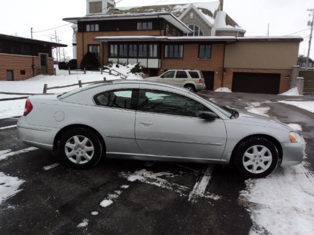 Chrysler Sebring 2003 photo 2