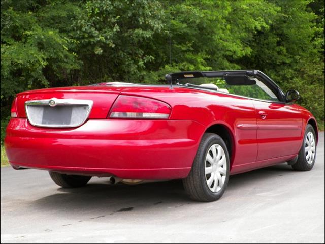 Chrysler Sebring 2004 photo 2