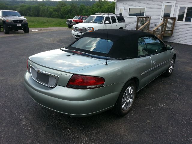 Chrysler Sebring 2004 photo 2