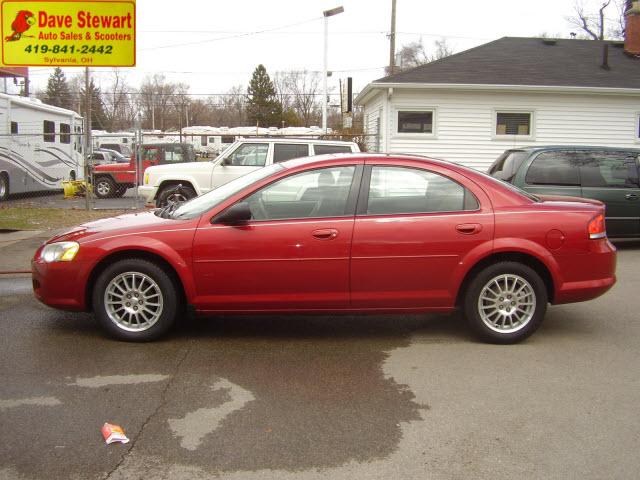 Chrysler Sebring 2004 photo 2