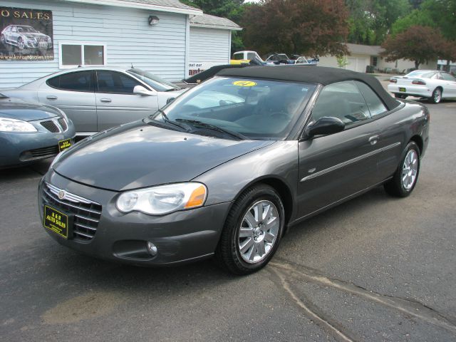 Chrysler Sebring 2004 photo 2