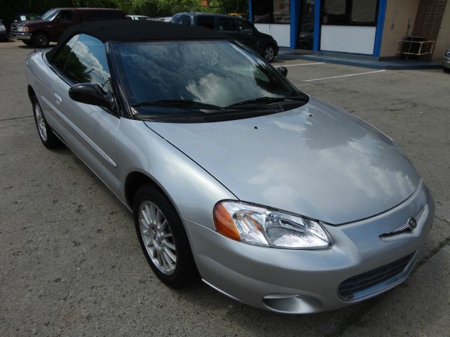 Chrysler Sebring 2004 photo 2