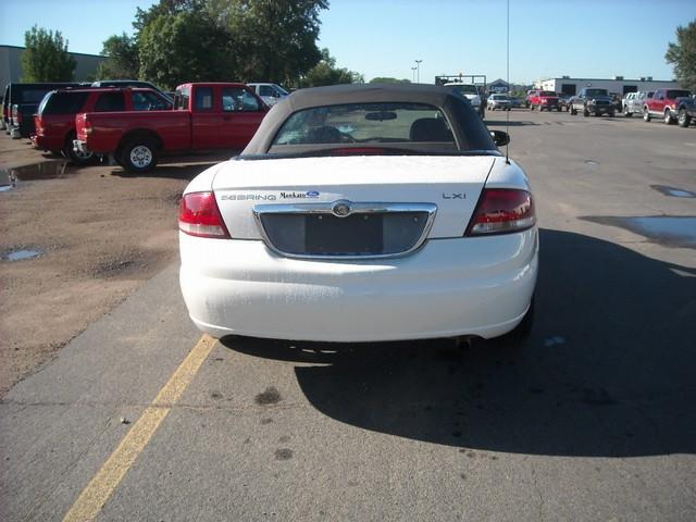 Chrysler Sebring 2004 photo 3