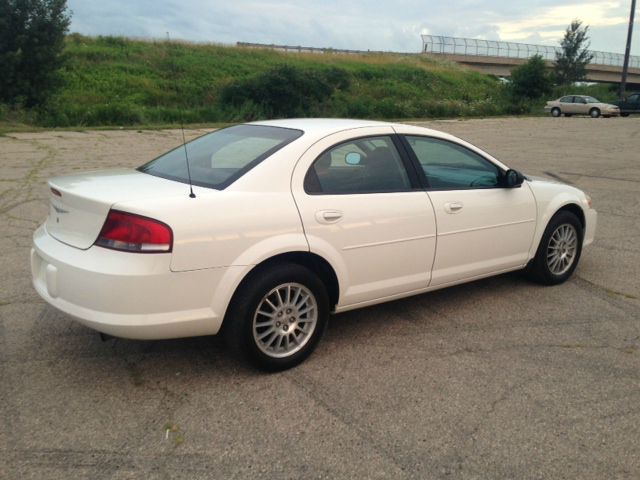 Chrysler Sebring 2004 photo 3