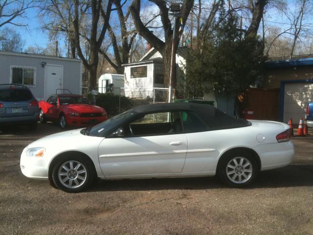 Chrysler Sebring 2004 photo 4