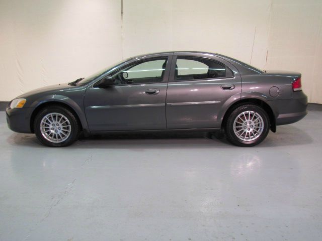 Chrysler Sebring 2004 photo 1