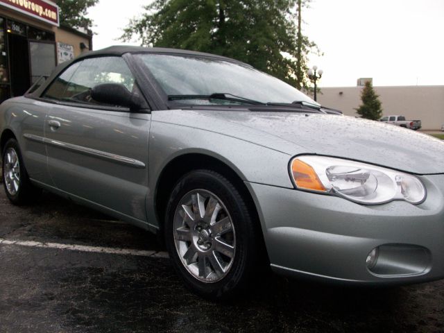 Chrysler Sebring 2004 photo 1