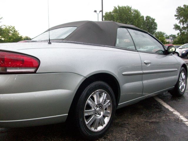 Chrysler Sebring 2004 photo 3