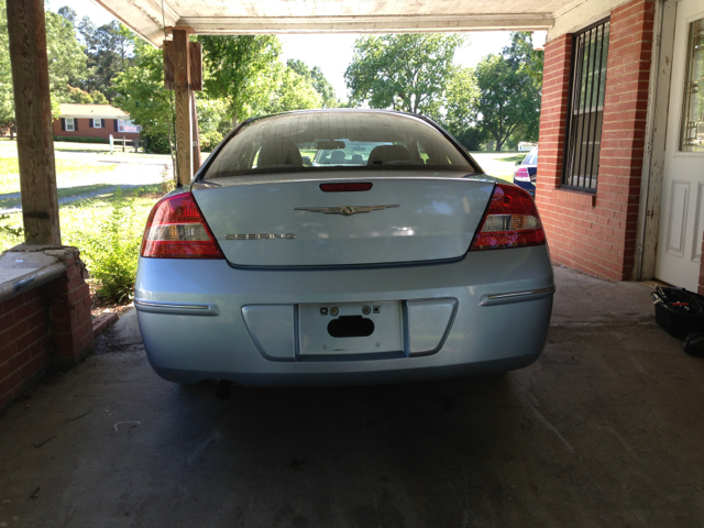 Chrysler Sebring 2004 photo 2