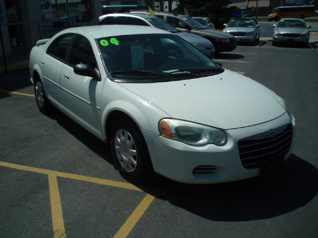 Chrysler Sebring 2004 photo 2