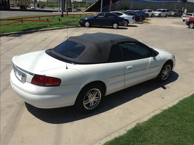 Chrysler Sebring 2004 photo 3