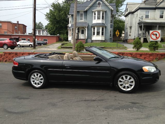 Chrysler Sebring 2004 photo 2