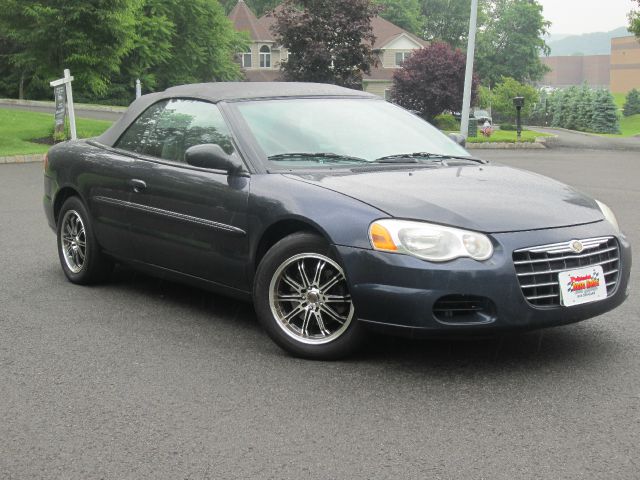 Chrysler Sebring 2004 photo 2