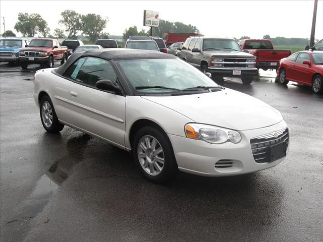 Chrysler Sebring 2004 photo 2