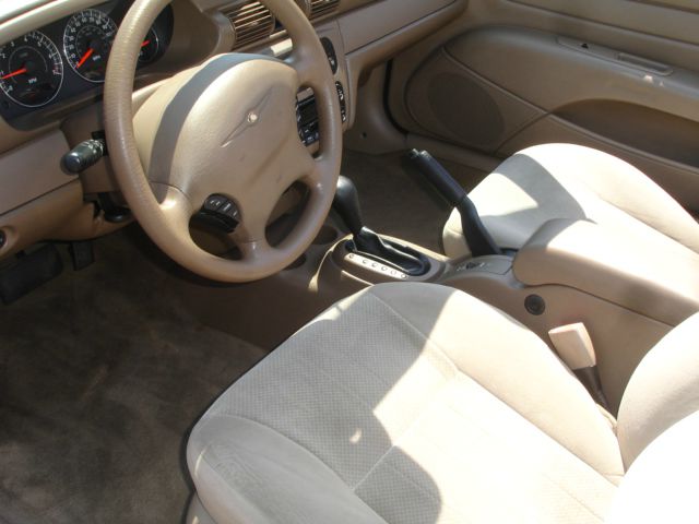 Chrysler Sebring 2004 photo 10